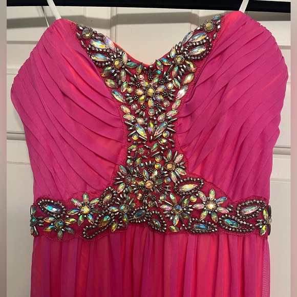 Strapless Prom Dress - Picture 1 of 4